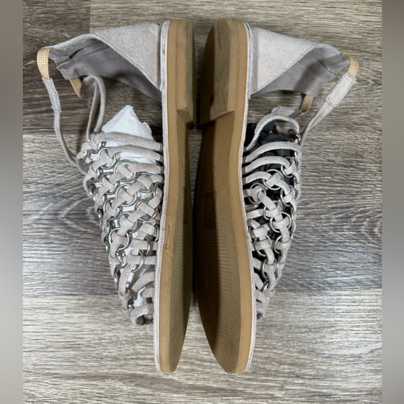 Musse & Cloud Shoes Women 10 Taupe Suede Ring Cage Sandal heel Zip Boho Neutral - Picture 6 of 8